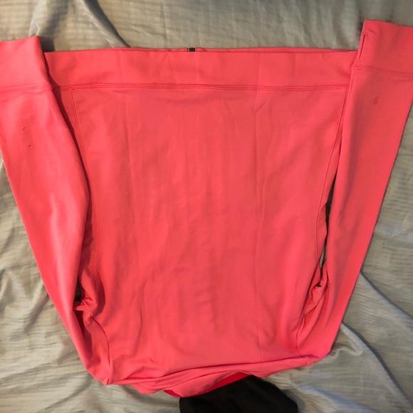 Pink Nike dry fit jacket - Picture 3 of 5